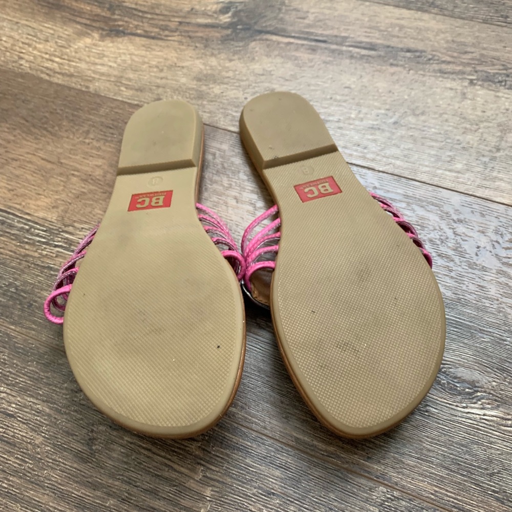 💖BC Footwear Thong Sandals ✨ - Picture 5 of 7